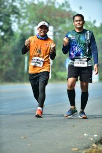 BIB: 47187, 84095
                            <button type="button" onclick="openModal(10116745)" class="btn btn-primary btn-sm float-right btn-popup" data-toggle="modal" data-target=".modal-high-quality">
                        <i class="fas fa-shopping-cart"></i> Add to Cart
                    </button>
                                            <button type="button" onclick="isThisMe(10116745, true)" class="btn btn-success btn-sm float-right btn-popup btn-isme hidden" data-toggle="tooltip" data-placement="bottom" title="นี่คือรูปของคุณใช่ไหม คลิกที่นี่เพื่อเอาเข้าอัลบั้ม">
                        <i class="fas fa-plus"></i> Add to album
                    </button>
                    <button type="button" onclick="isThisMe(10116745, false)" class="btn btn-warning btn-sm float-right btn-popup btn-isnotme hidden">
                        <i class="fas fa-ban"></i> Remove from album
                    </button>